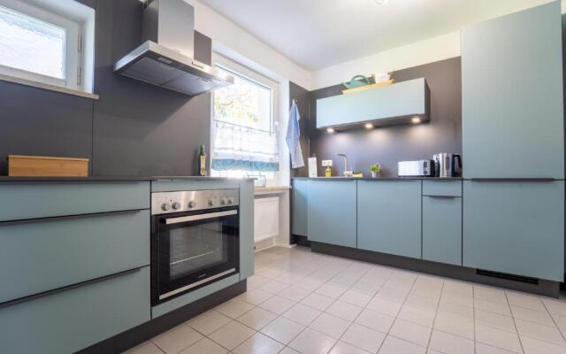 dreamcation - Ehemalige Kirche & Pfarrerwohnung, 3D-Tour, Terrasse, Garten, BBQ