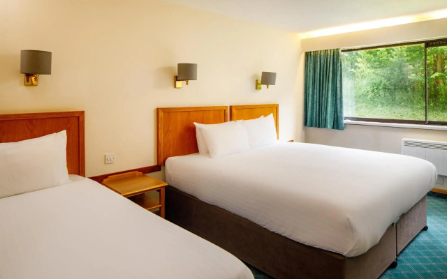 Mercure Livingston Hotel