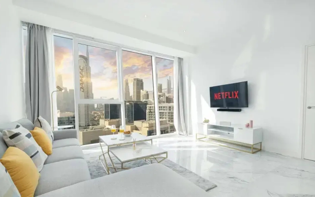LUX The Pad Executive Suite 1