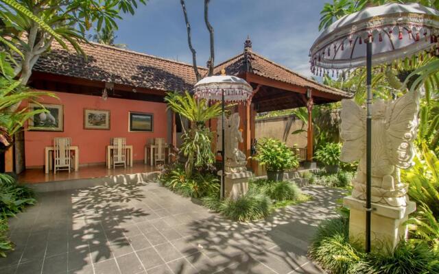 Tebesaya Cottage by Pramana Villas