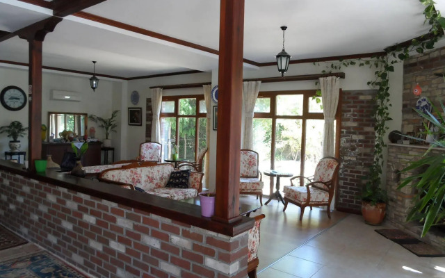 Panion Park Residence