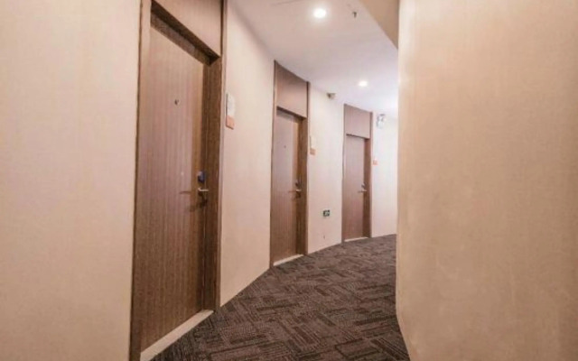 Spacebox Hotel (Shanghai Jiao Tong University)