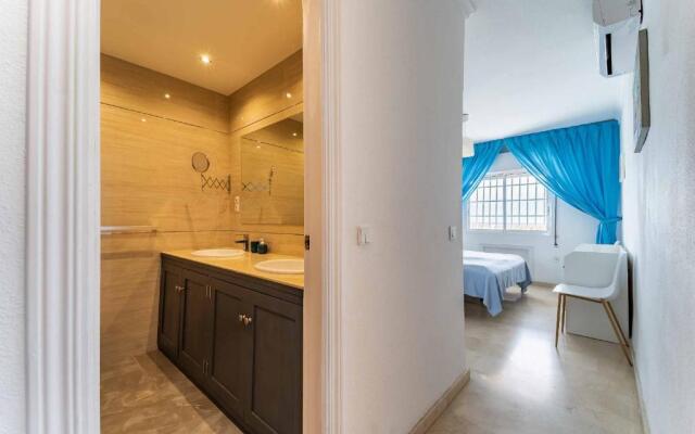 61-Beach Front Apartment with Stunning Views in Fuengirola