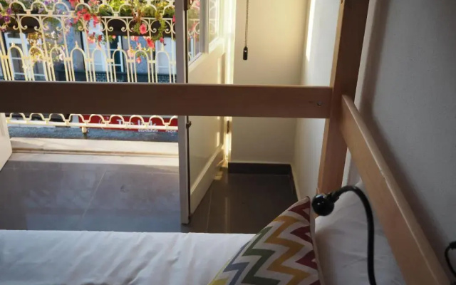 Globo Happy Hostel