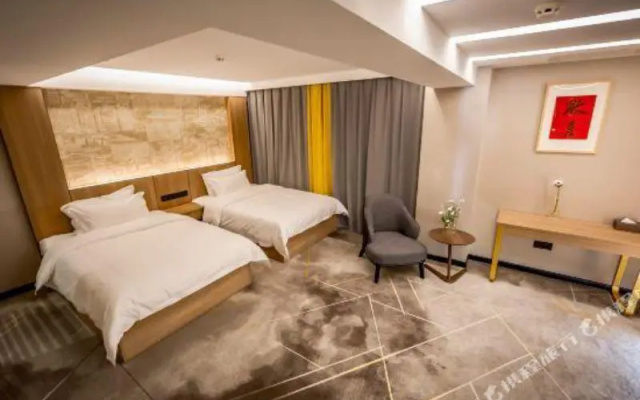 Hongsheng Hotel