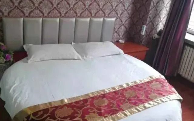 Harbin Yinnian Hotel
