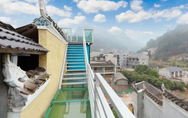 Xiangmu Qingyuan Inn – Outside – Zhangjiajie