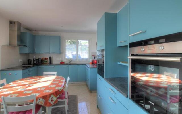 Maison Cap d'Agde, 5 pièces, 6 personnes - FR-1-607-26