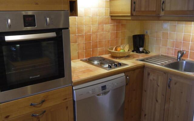 Appartement Les Allues-Méribel, 2 pièces, 5 personnes - FR-1-355-144