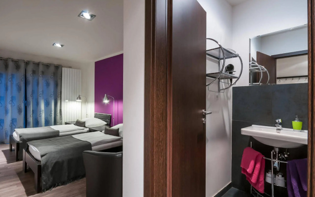VV Hotel