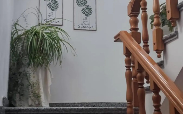 Apartamentos Vistalegre con jardín tranquilos cerca del mar