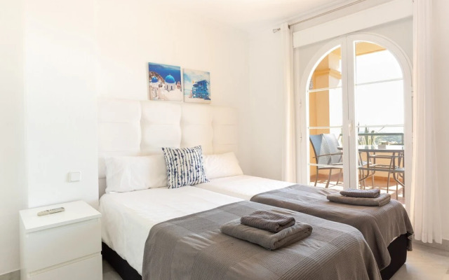 Apartamentos Señorío de Aloha