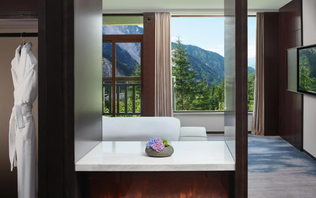 InterContinental Resort Jiuzhai Paradise by IHG