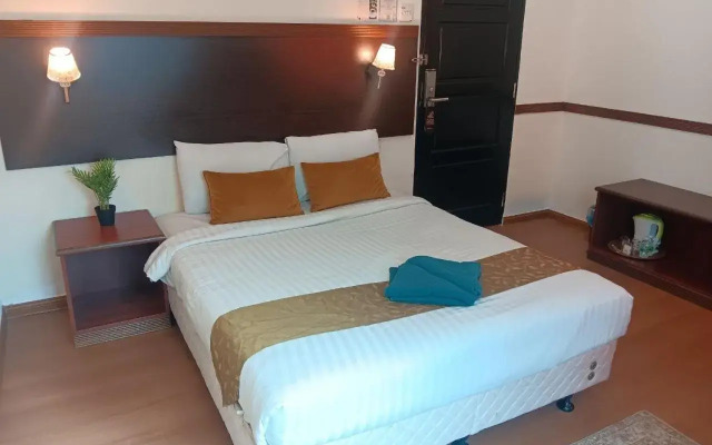 OYO Capital O 89695 Planters Hotel