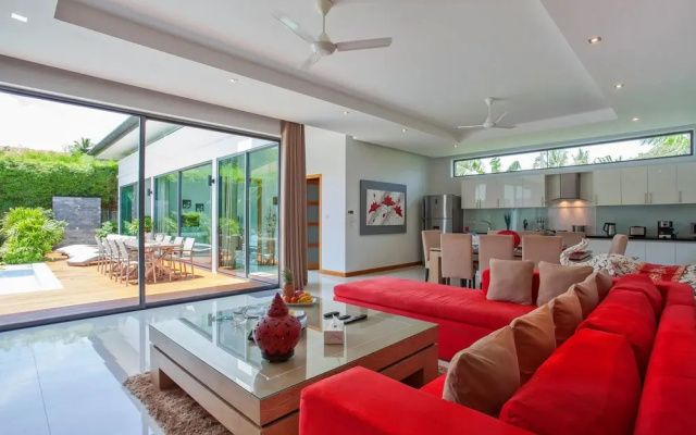 Blissful Stay at Grand Villa Tangerine