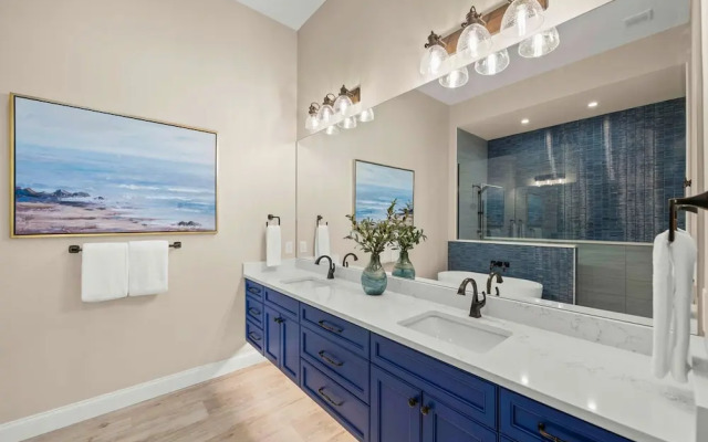 Sunset Blue in Siesta Key