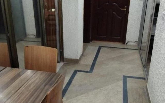 Royal suites Hotel