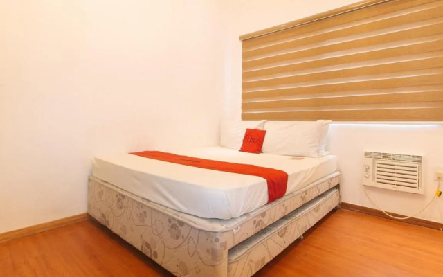 RedDoorz @ Sun Miles Condominium