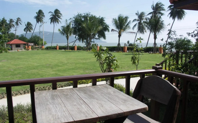 Sailom Resort Bangsaphan