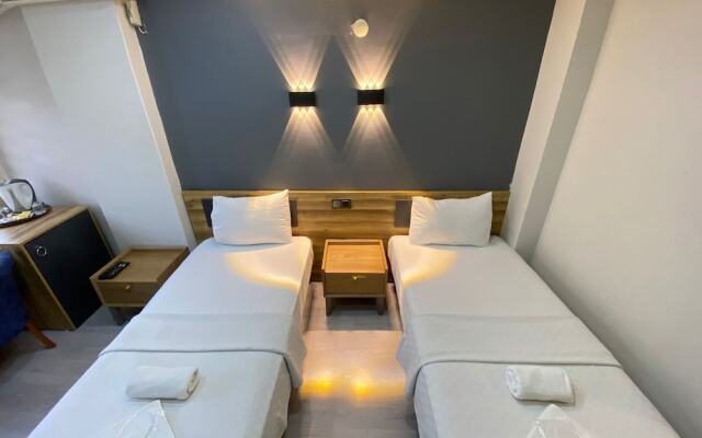 Deta Port Hotel