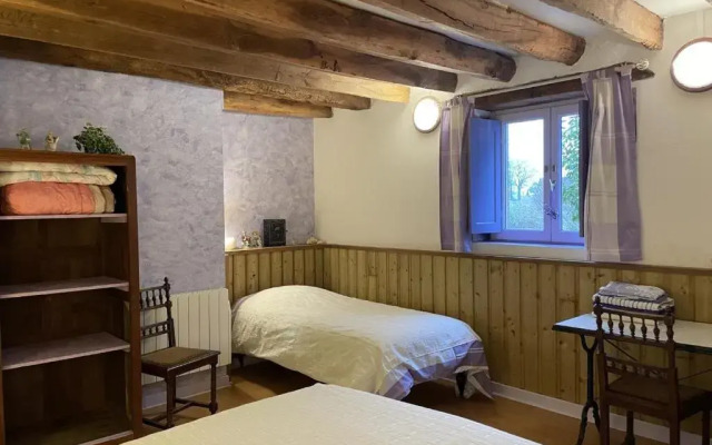 Gîte Noyant-d'Allier, 4 pièces, 9 personnes - FR-1-489-225