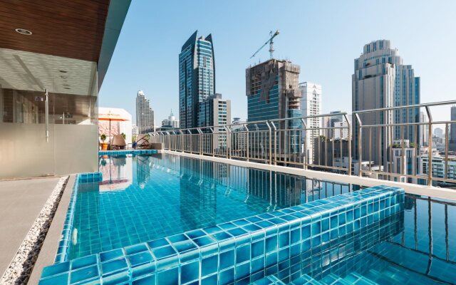 Adelphi Suites Bangkok