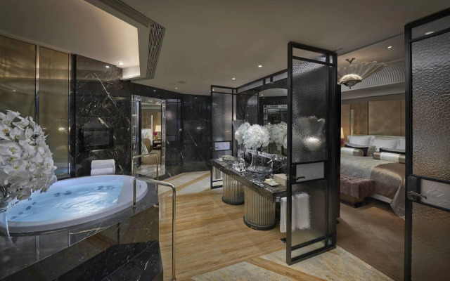 Mandarin Oriental, Taipei