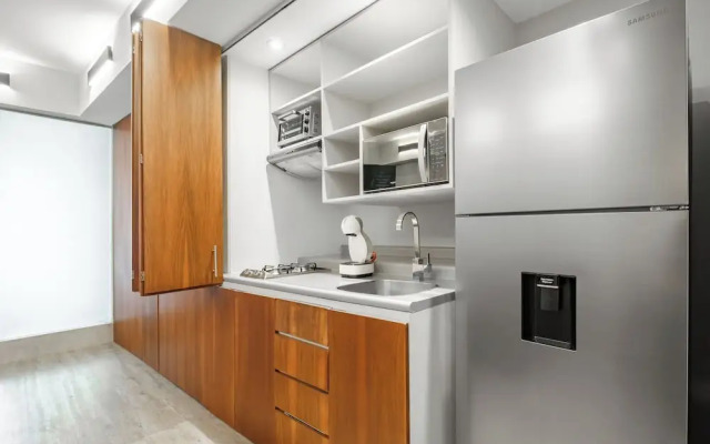 Urban Getaway Trendy Polanco Home Office