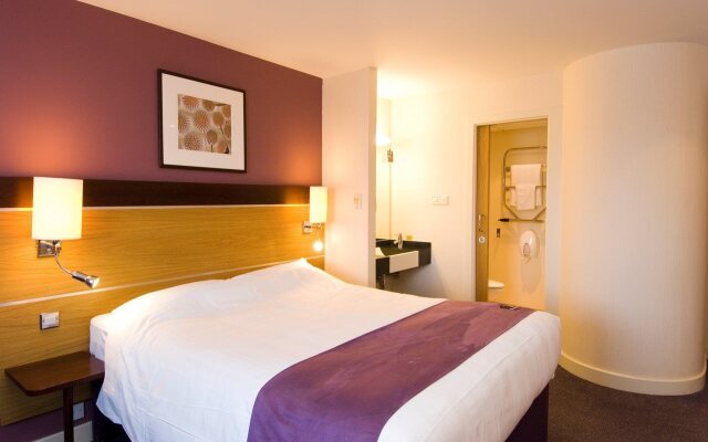 Premier Inn Portsmouth Port Solent