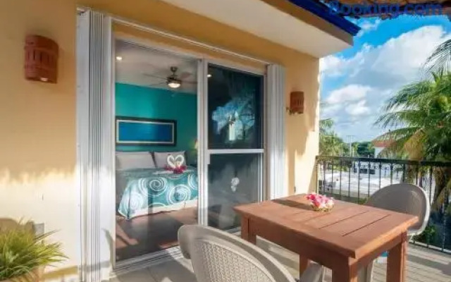 Abbey del Sol Apt 7 by RedAwning