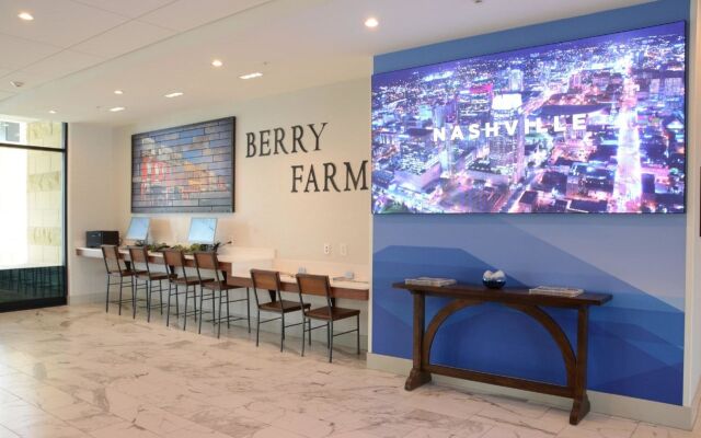 Holiday Inn Express & Suites Franklin - Berry Farms by IHG