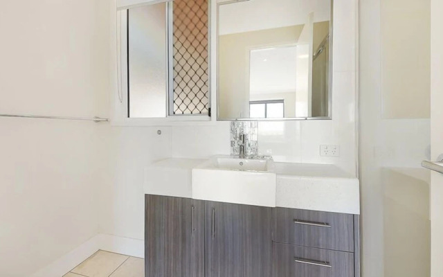 Sandcastles Coign 10