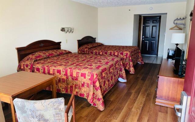 Landmark Inn