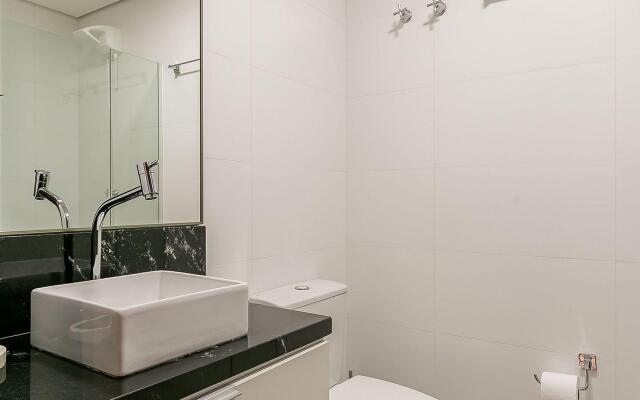 Vista Mar com sacada no Centro #CA49