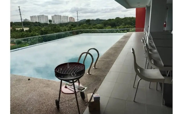 8500SF Rooftop Pool & Gym at Cyberjaya