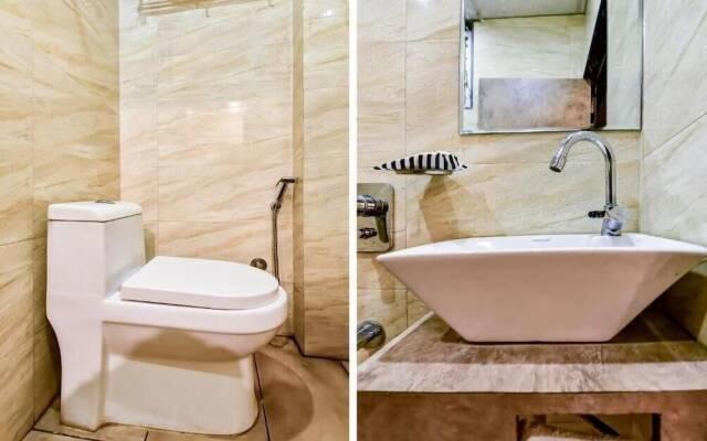 Hotel Frontier Royal