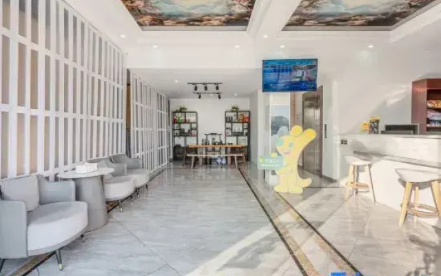 Xingchen Youth Homestay (Jinggangshan University Ji'an Railway Station Branch)