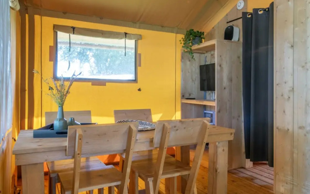 Safari Tent in Arcen Near Nature