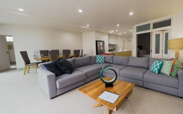 Manly Stay LUX Apartments