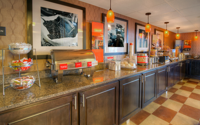 Hampton Inn Russellville