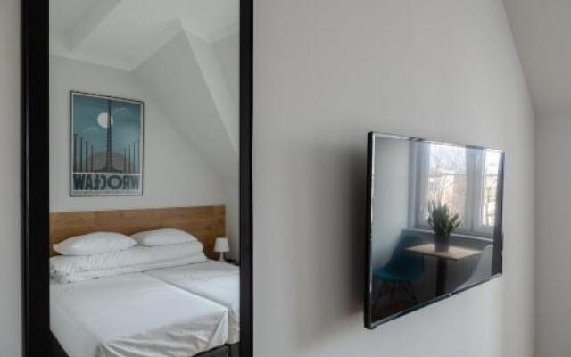 MoHo Modern Hostel