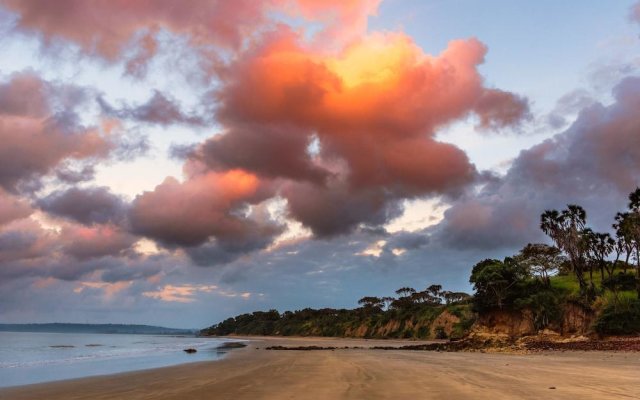 Mkoma Bay Tented Lodge