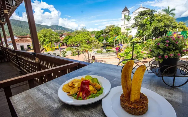 Hotel Caseron del Parque