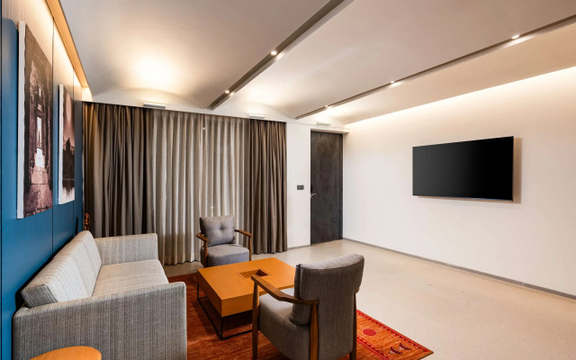 Radisson Resort and Spa Lonavala