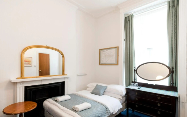 St Athans Hotel