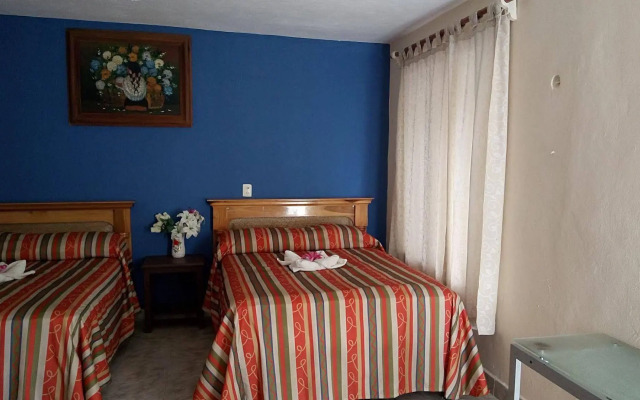 La Alegria Hotel