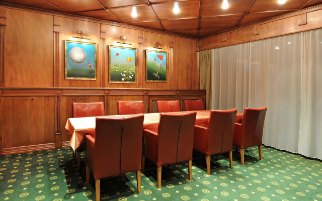 Hotel International