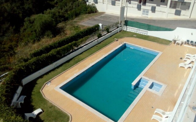 Charming and Spacious 1-bed Apartment in Albufeira