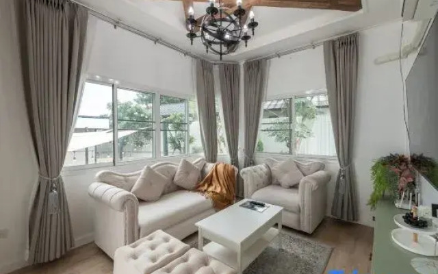 Springday House Pool Villa Near Nimman
