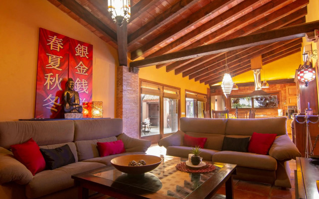 Casa Rosa Boutique Home